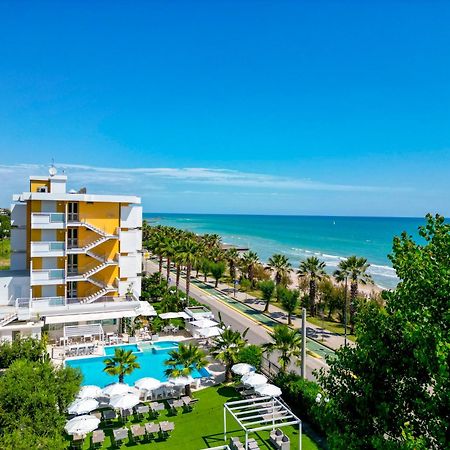 Hotel Belvedere Martinsicuro Zewnętrze zdjęcie